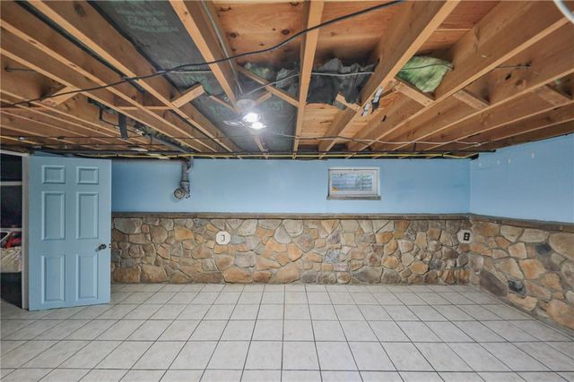 5518 Louise Lane, East Allen Twp, PA 18067