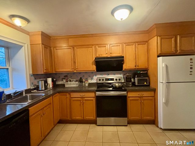 41 Palmer Street 3, Norwich, CT 06360