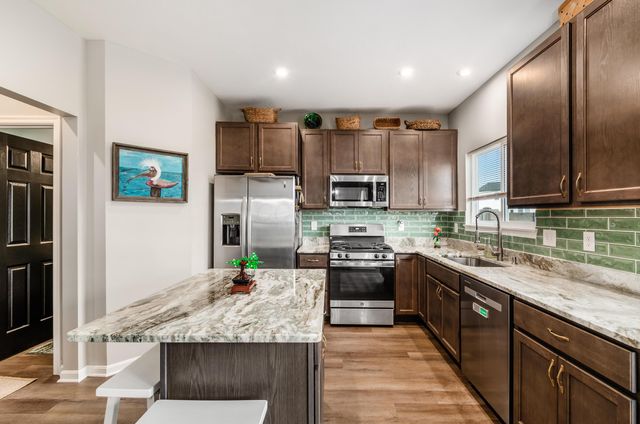 5004 Yenko Court, South Bloomfield, OH 43103