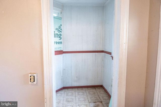 209 S MAPLE AVE, Martinsburg, WV 25401