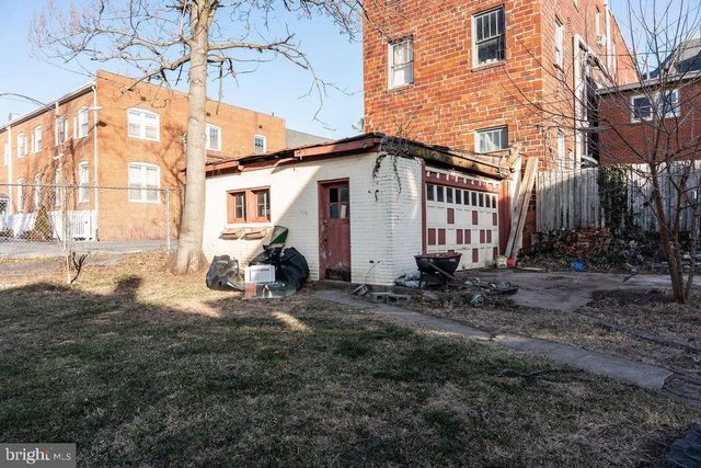 209 S MAPLE AVE, Martinsburg, WV 25401