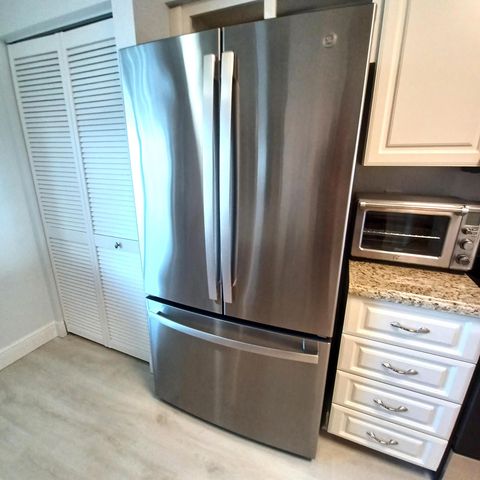 7260 Kinghurst Drive 406, Delray Beach, FL 33446