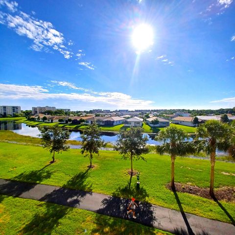 7260 Kinghurst Drive 406, Delray Beach, FL 33446
