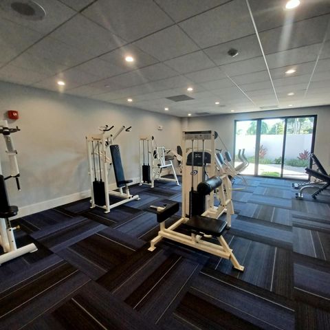 7260 Kinghurst Drive 406, Delray Beach, FL 33446
