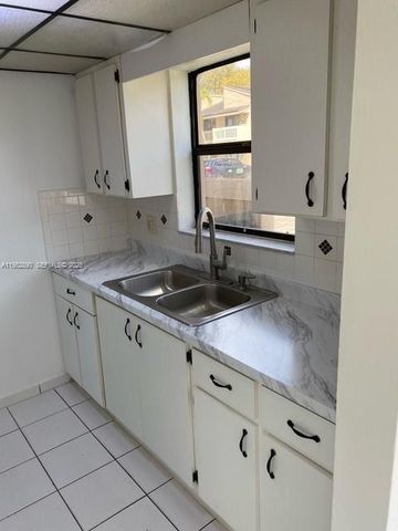 15475 SW 80th St 102-15, Miami, FL 33193