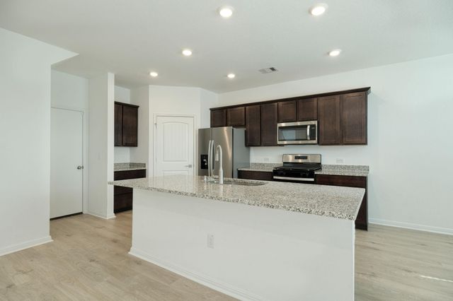 409 Brody LN, Georgetown, TX 78626