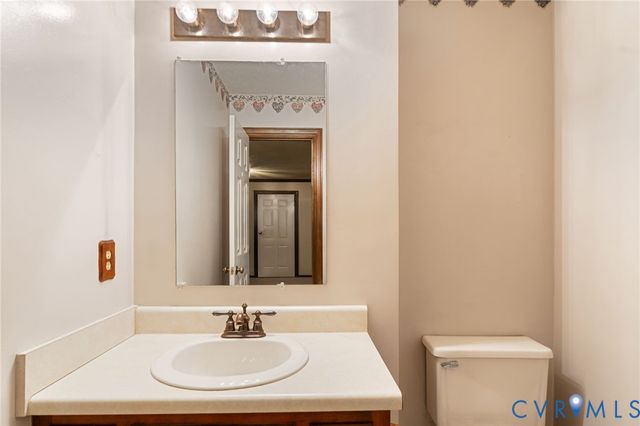 1211 Bradbury Ct, Moseley, VA 23120