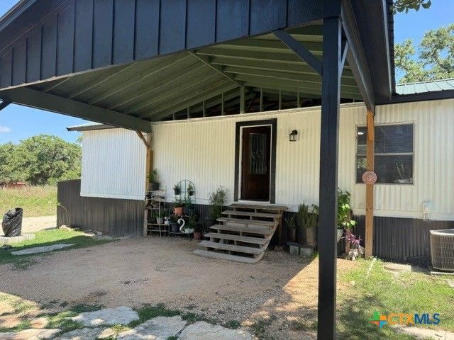 108 Deep Woods Drive, Seguin, TX 78155