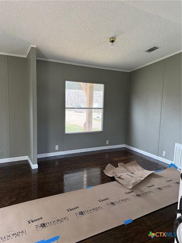 108 Deep Woods Drive, Seguin, TX 78155