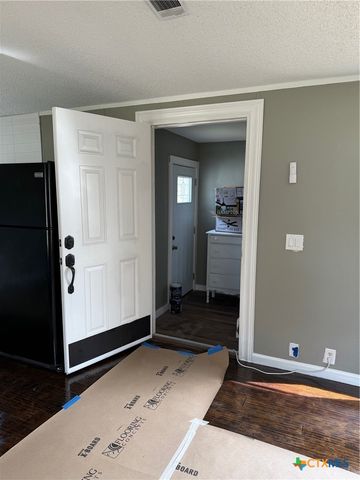 108 Deep Woods Drive, Seguin, TX 78155