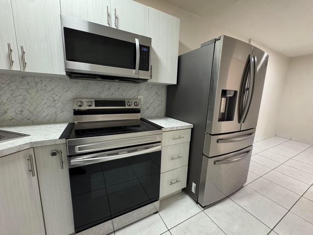 3540 NW 95th Terrace, Miami, FL 33147