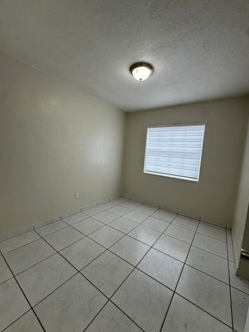 3540 NW 95th Terrace, Miami, FL 33147