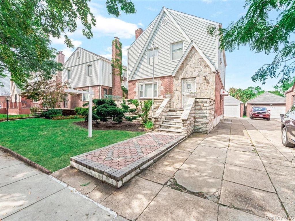 64-18 Fitchett Street, Rego Park, NY 11374 — photo 2