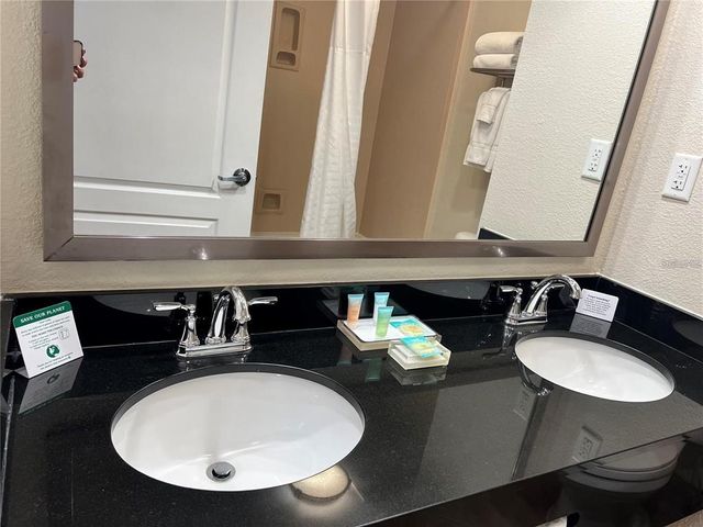 3000 MAINGATE LANE 228, Kissimmee, FL 34747