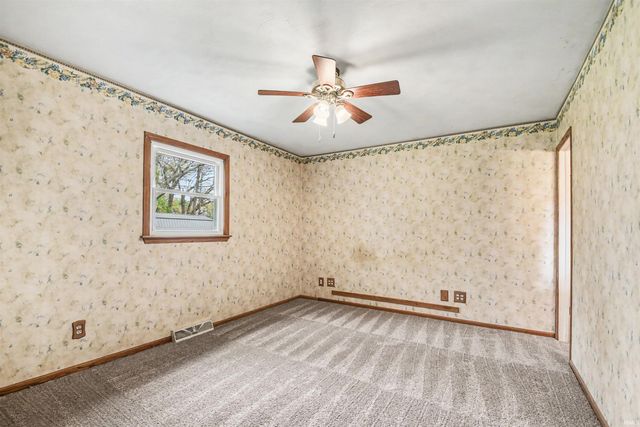 58364 Ironwood Drive, Elkhart, IN 46516
