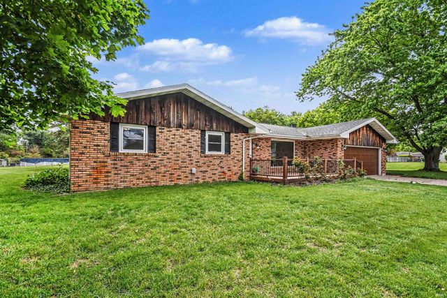 58364 Ironwood Drive, Elkhart, IN 46516