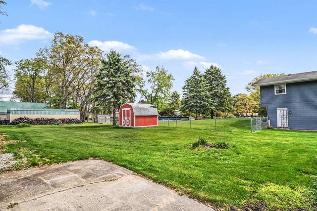 58364 Ironwood Drive, Elkhart, IN 46516