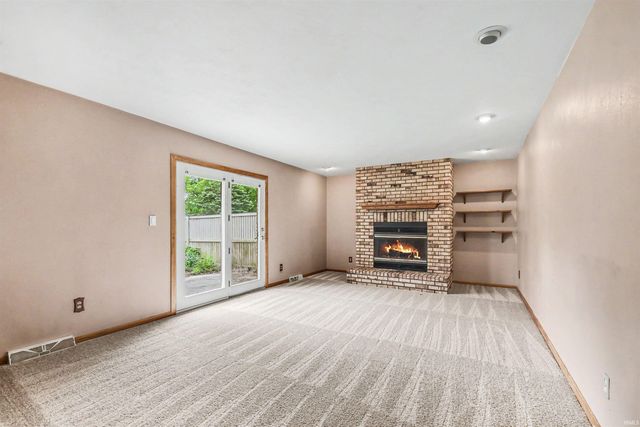 58364 Ironwood Drive, Elkhart, IN 46516