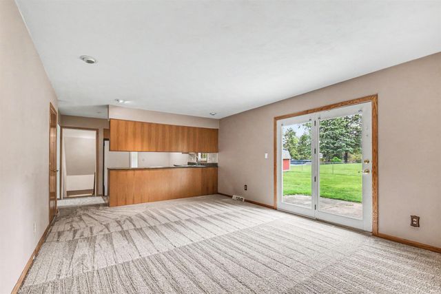 58364 Ironwood Drive, Elkhart, IN 46516