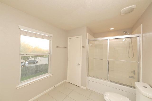2002 Declaration Drive, Missouri City, TX 77459