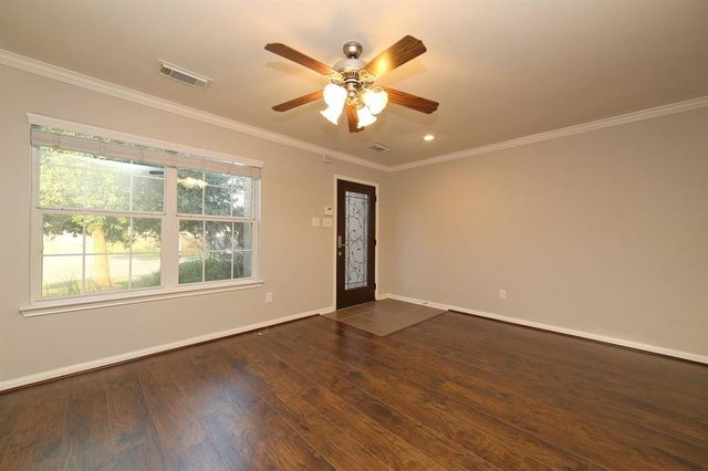 2002 Declaration Drive, Missouri City, TX 77459