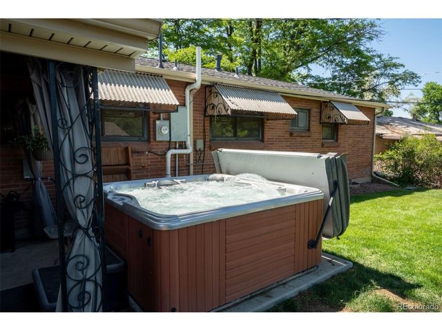 2242 S Meade St, Denver, CO 80219