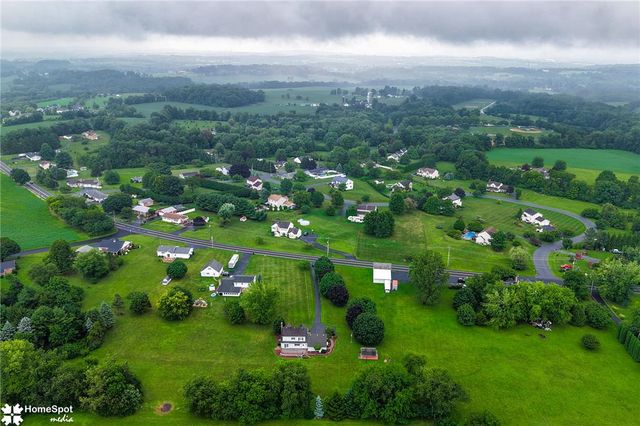 2642 Community Drive, Moore Twp, PA 18014