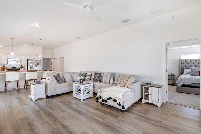 1520 SOPHIE STREET, The Villages, FL 32163