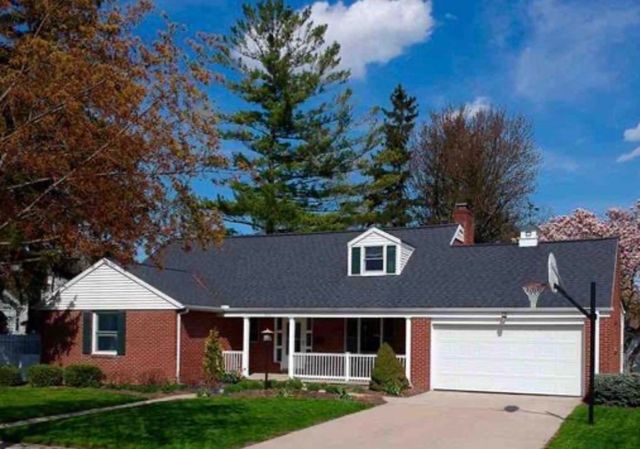 210 Pendleton Street, Bay City, MI 48708