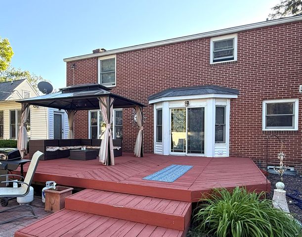 210 Pendleton Street, Bay City, MI 48708