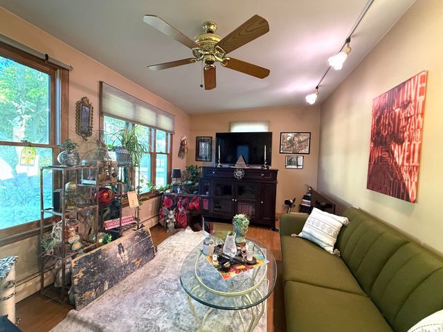210 Pendleton Street, Bay City, MI 48708