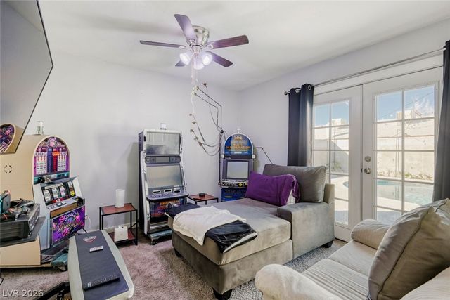 1692 Seneca Lane, Las Vegas, NV 89169