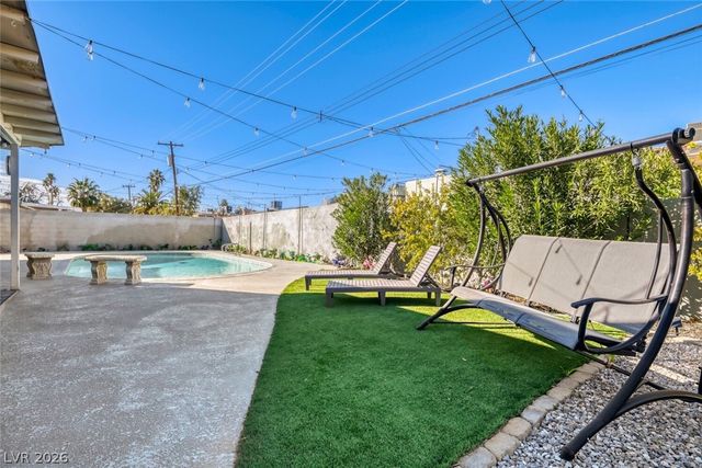 1692 Seneca Lane, Las Vegas, NV 89169