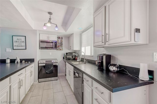 1692 Seneca Lane, Las Vegas, NV 89169