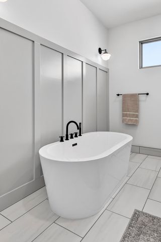 4411 E Hidden Oak Street, Springfield, MO 65802