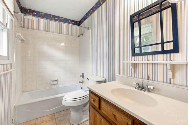 726 David Drive, Oxford, OH 45056