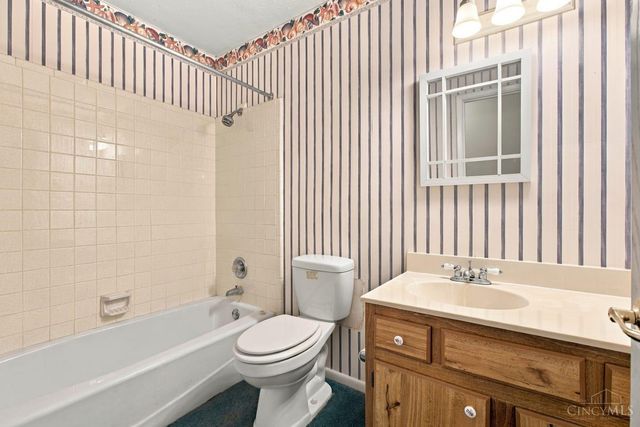 726 David Drive, Oxford, OH 45056