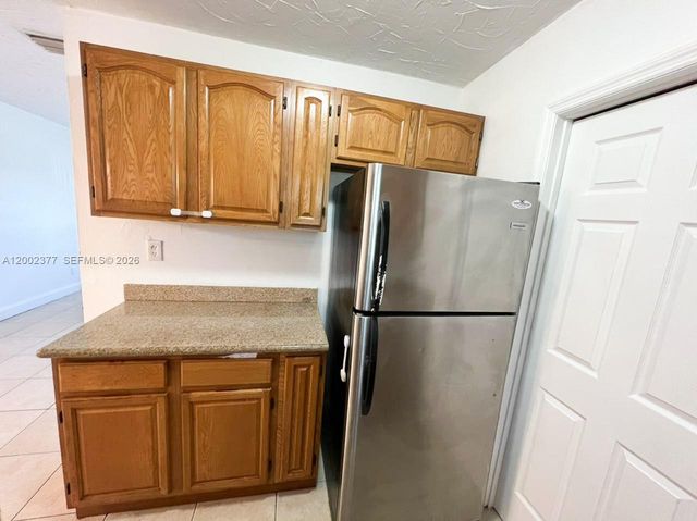 3461 NW 17th St, Lauderhill, FL 33311