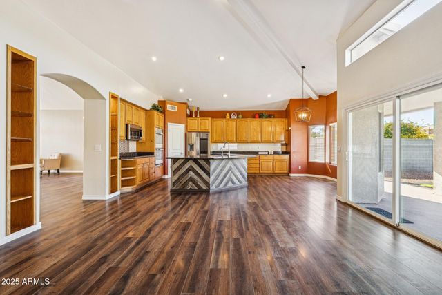 780 N BRISTOL Lane, Gilbert, AZ 85234