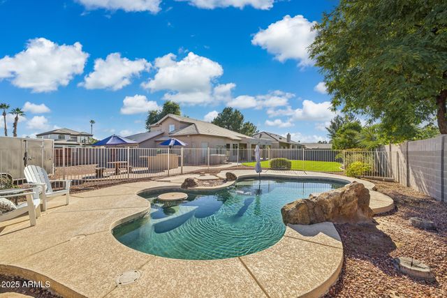 780 N BRISTOL Lane, Gilbert, AZ 85234