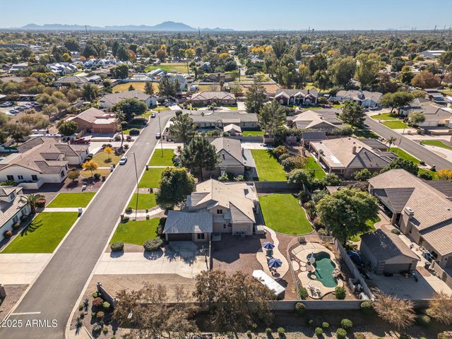 780 N BRISTOL Lane, Gilbert, AZ 85234