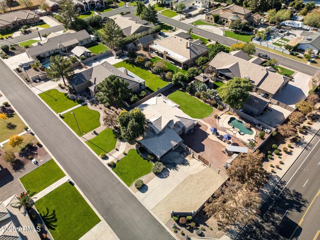 780 N BRISTOL Lane, Gilbert, AZ 85234