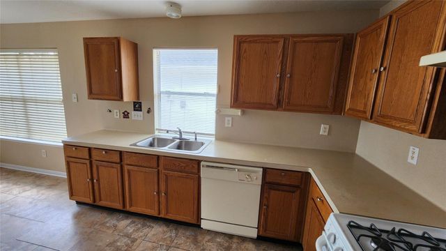 5443 Evergreen Canyon Road, Houston, TX 77066