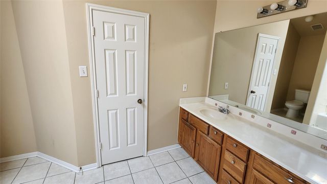 5443 Evergreen Canyon Road, Houston, TX 77066