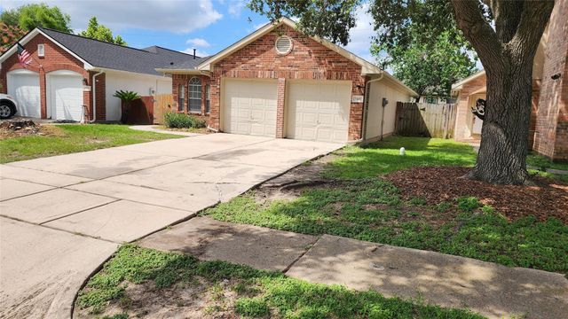 5443 Evergreen Canyon Road, Houston, TX 77066