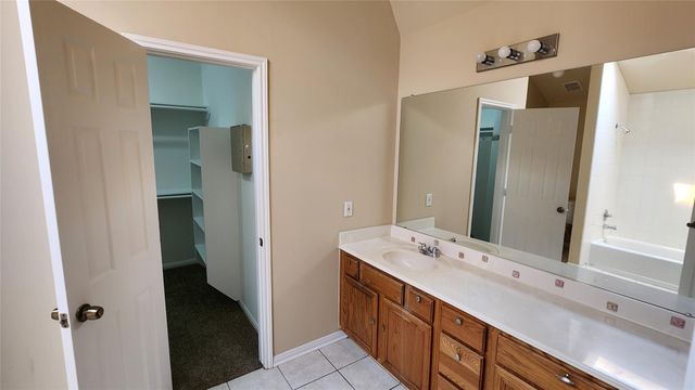 5443 Evergreen Canyon Road, Houston, TX 77066