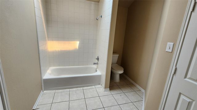 5443 Evergreen Canyon Road, Houston, TX 77066