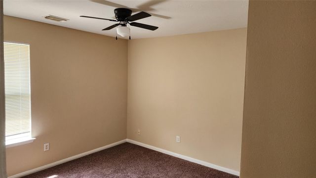 5443 Evergreen Canyon Road, Houston, TX 77066