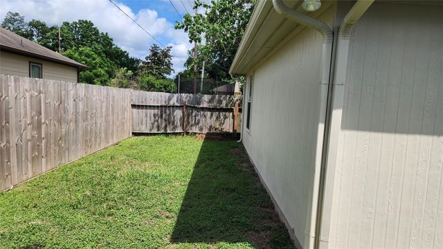 5443 Evergreen Canyon Road, Houston, TX 77066