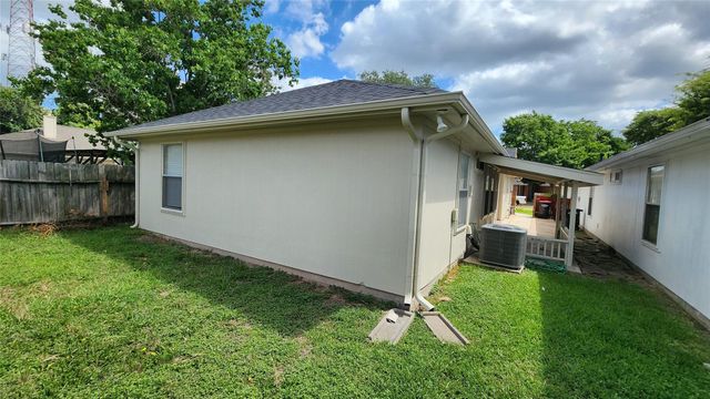 5443 Evergreen Canyon Road, Houston, TX 77066